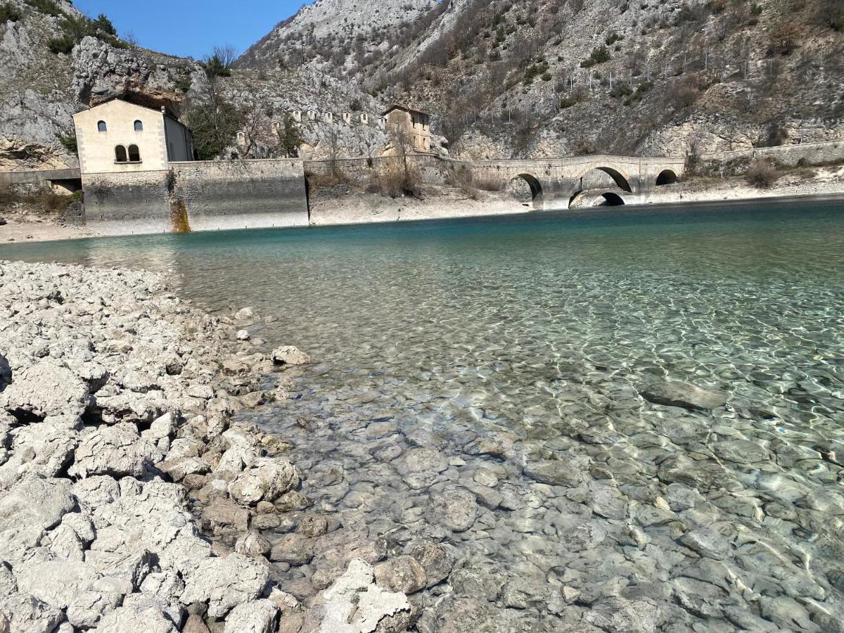 Il Rustico Uno A Bugnara Nella Valle Del Sagittario Sulmona Zewnętrze zdjęcie